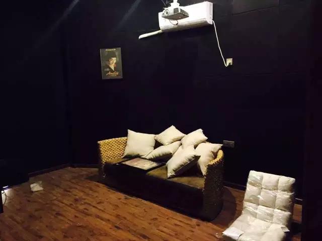 影音室裝修，專(zhuān)業(yè)性是一定要有的
